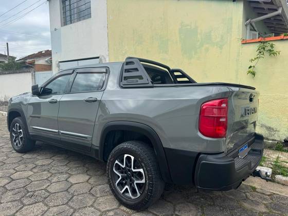 RAM RAMPAGE 2.0 HURRICANE 4 TURBO GASOLINA R/T 4X4 AUTOMÁTICO